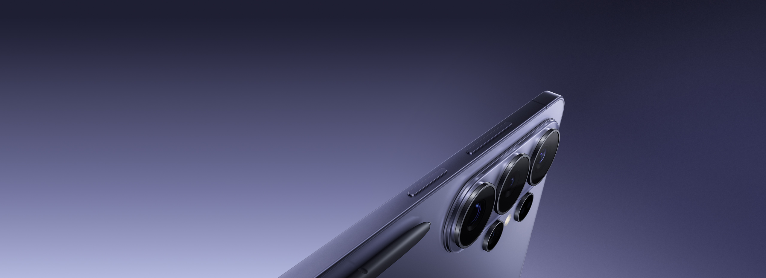 Samsung Galaxy S26 Ultra in Cobalt Violet