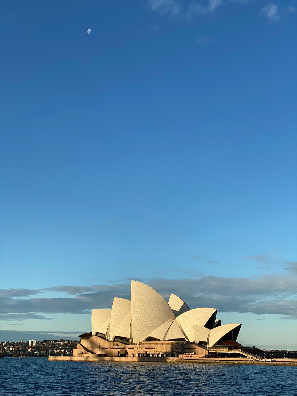 Startup team meeting illustrating the challenge of building local AI companies in Australia