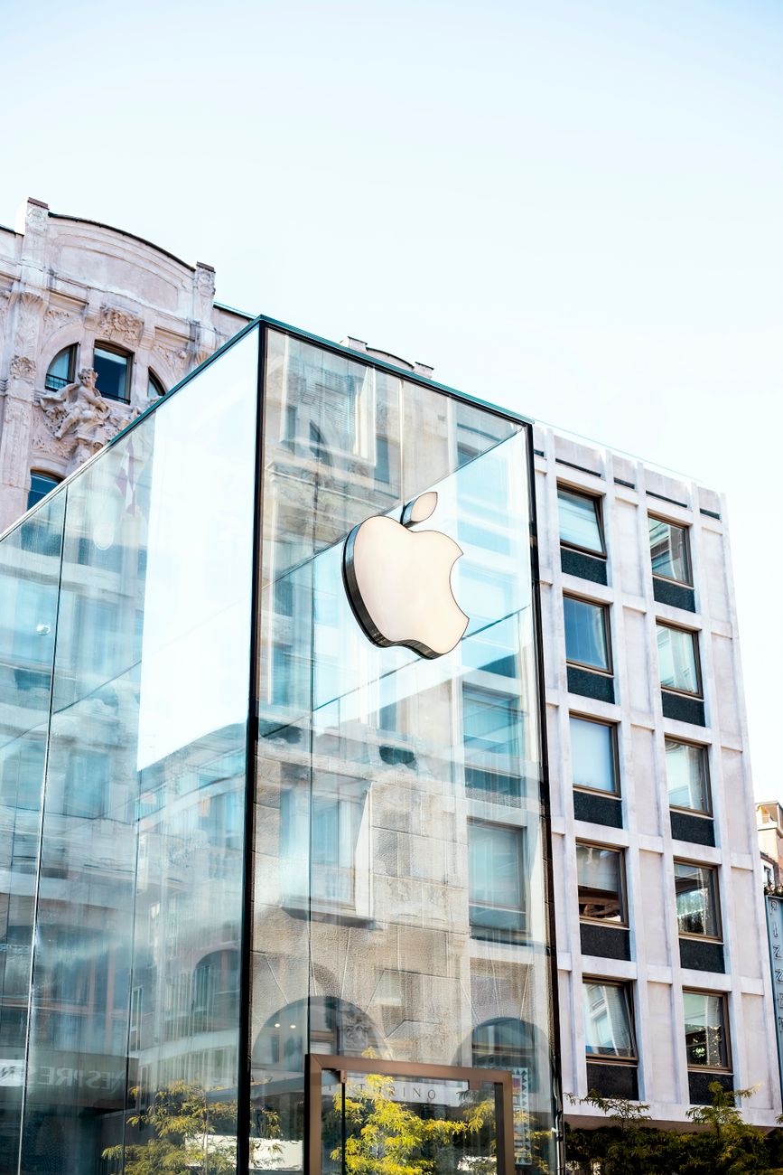Apple logo at an Apple store in Paris